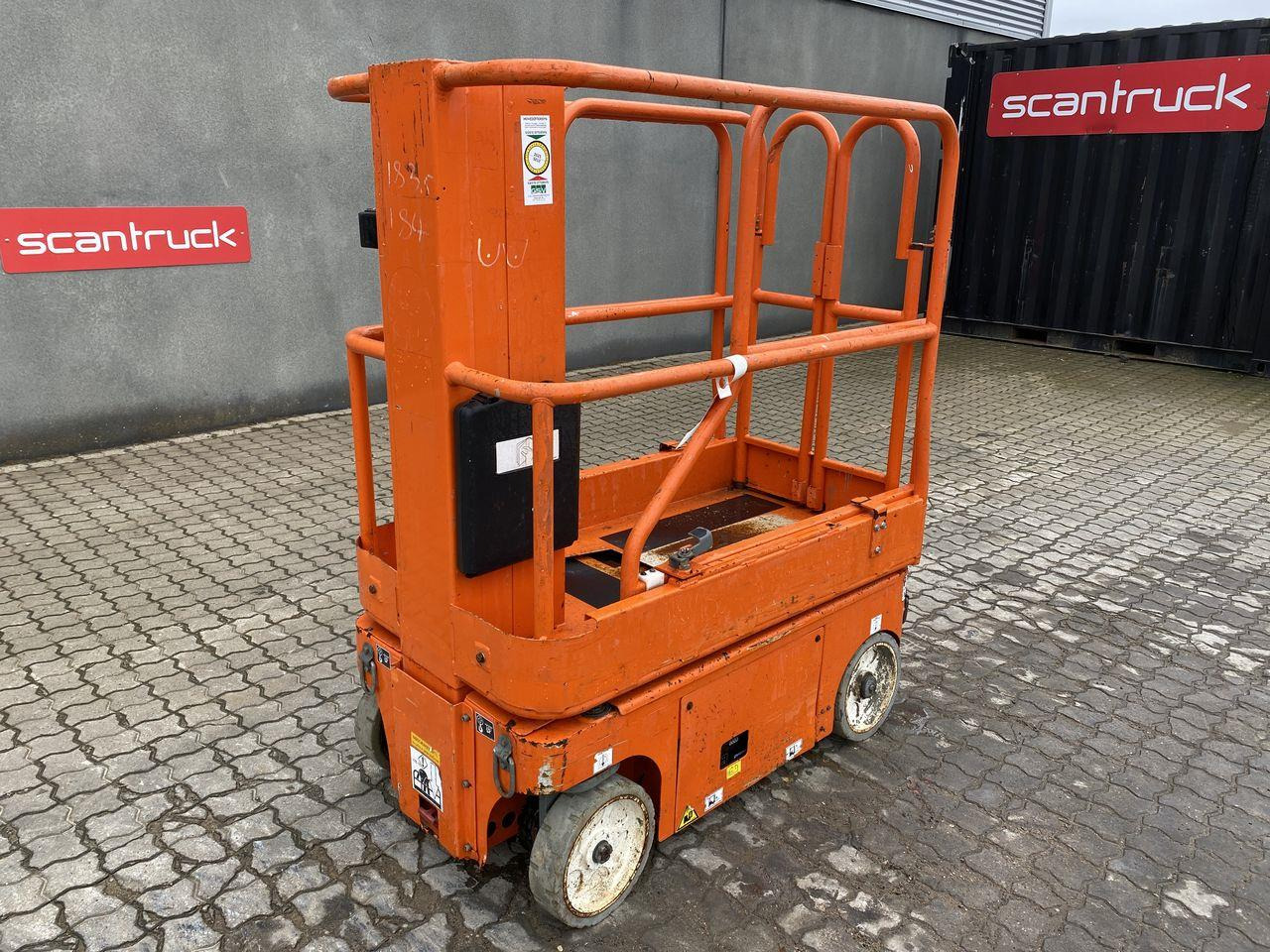 Snorkel TM12 - Platforma za podizanje stupa u okomitom položaju: slika Snorkel TM12 - Platforma za podizanje stupa u okomitom položaju Snorkel TM12 - Platforma za podizanje stupa u okomitom položaju: slika Snorkel TM12 - Platforma za podizanje stupa u okomitom položaju