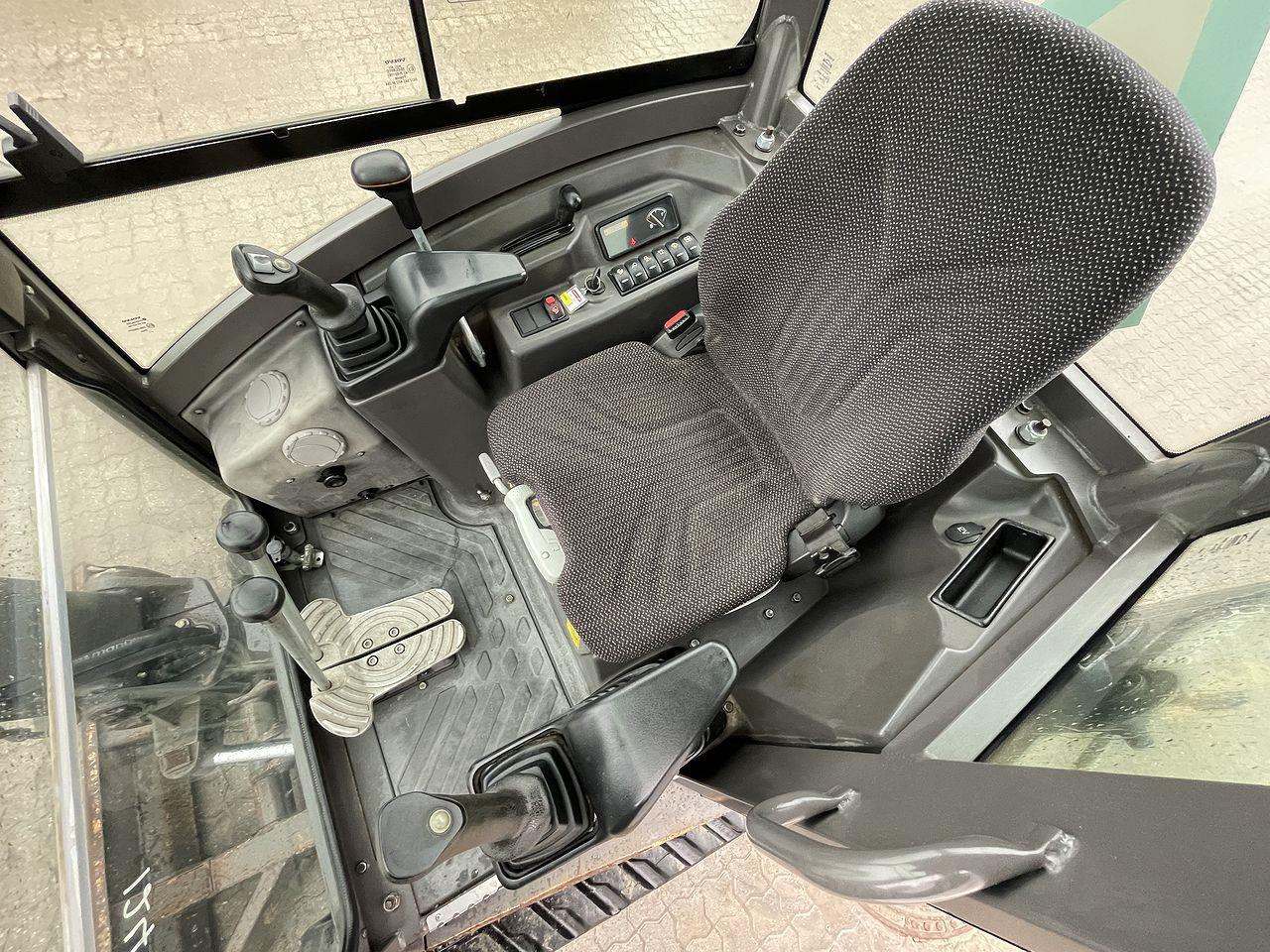 Volvo ECR25 - Mini bager: slika Volvo ECR25 - Mini bager Volvo ECR25 - Mini bager: slika Volvo ECR25 - Mini bager