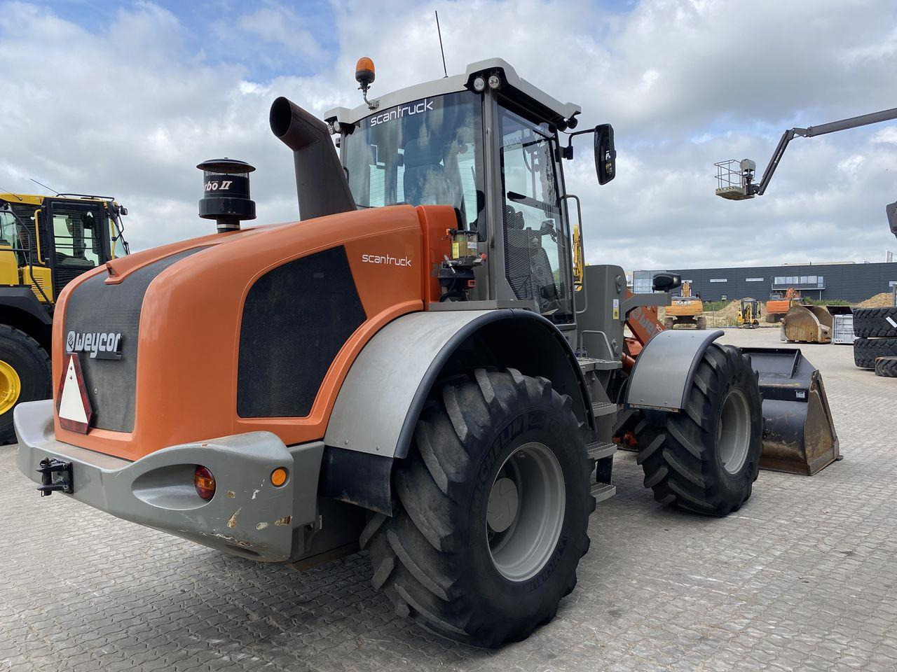 Weycor AR250e - Utovarivač na kotačima: slika Weycor AR250e - Utovarivač na kotačima Weycor AR250e - Utovarivač na kotačima: slika Weycor AR250e - Utovarivač na kotačima