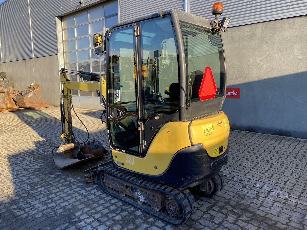 Yanmar SV18 - Mini bager: slika Yanmar SV18 - Mini bager Yanmar SV18 - Mini bager: slika Yanmar SV18 - Mini bager