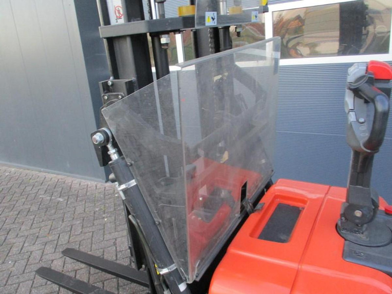 Paletni viličar BT SPE120 XRD: slika Paletni viličar BT SPE120 XRD Paletni viličar BT SPE120 XRD: slika Paletni viličar BT SPE120 XRD