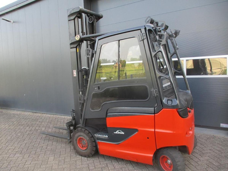 Linde E20-01/600 - Električni viličar: slika Linde E20-01/600 - Električni viličar Linde E20-01/600 - Električni viličar: slika Linde E20-01/600 - Električni viličar