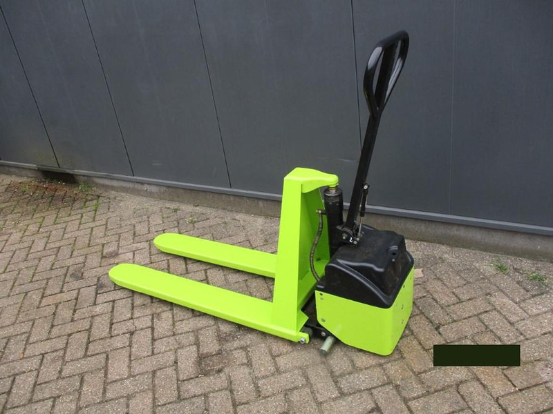 Paletni viličar Pramac HX10E-L540: slika Paletni viličar Pramac HX10E-L540 Paletni viličar Pramac HX10E-L540: slika Paletni viličar Pramac HX10E-L540