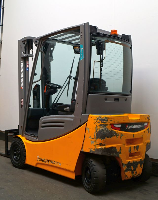 Jungheinrich EFG316 - Električni viličar: slika Jungheinrich EFG316 - Električni viličar Jungheinrich EFG316 - Električni viličar: slika Jungheinrich EFG316 - Električni viličar