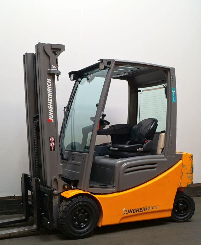 Jungheinrich EFG316 - Električni viličar: slika Jungheinrich EFG316 - Električni viličar Jungheinrich EFG316 - Električni viličar: slika Jungheinrich EFG316 - Električni viličar