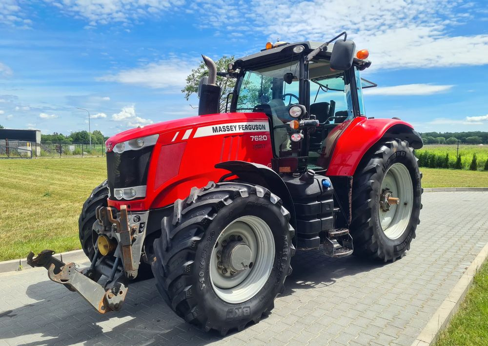 Massey Ferguson 7620 Dyna-VT - Traktor: slika Massey Ferguson 7620 Dyna-VT - Traktor Massey Ferguson 7620 Dyna-VT - Traktor: slika Massey Ferguson 7620 Dyna-VT - Traktor