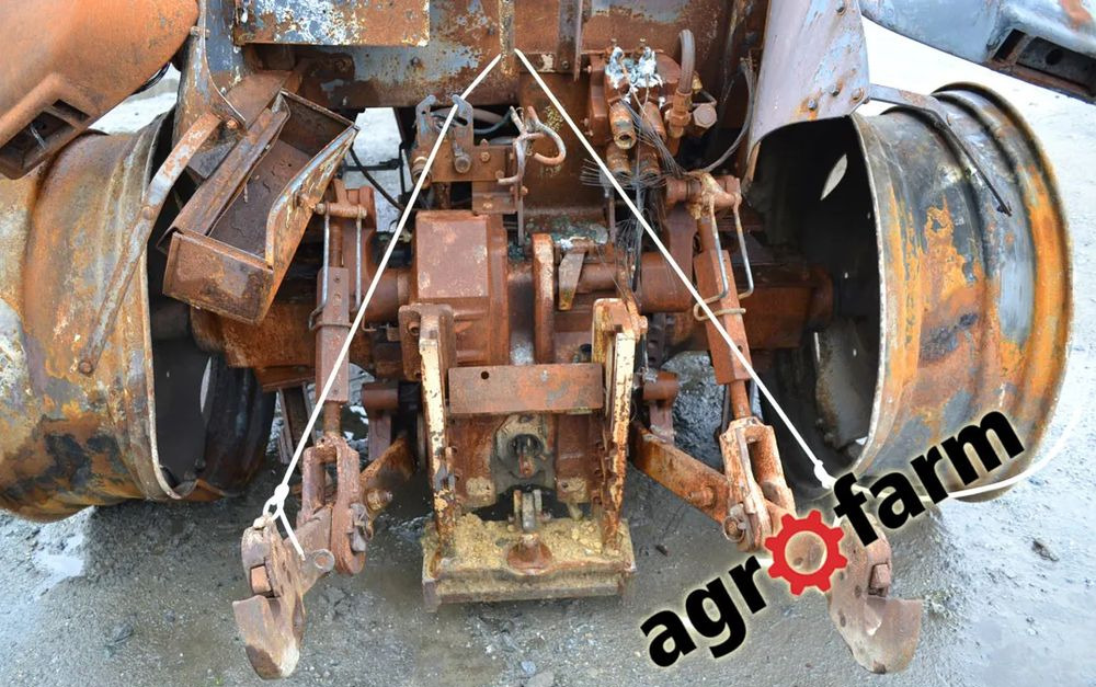 McCormick MC 115 110 skrzynia most silnik piasta zwolnica obudowa - Mjenjač za Poljoprivredni strojevi: slika McCormick MC 115 110 skrzynia most silnik piasta zwolnica obudowa - Mjenjač za Poljoprivredni strojevi McCormick MC 115 110 skrzynia most silnik piasta zwolnica obudowa - Mjenjač za Poljoprivredni strojevi: slika McCormick MC 115 110 skrzynia most silnik piasta zwolnica obudowa - Mjenjač za Poljoprivredni strojevi