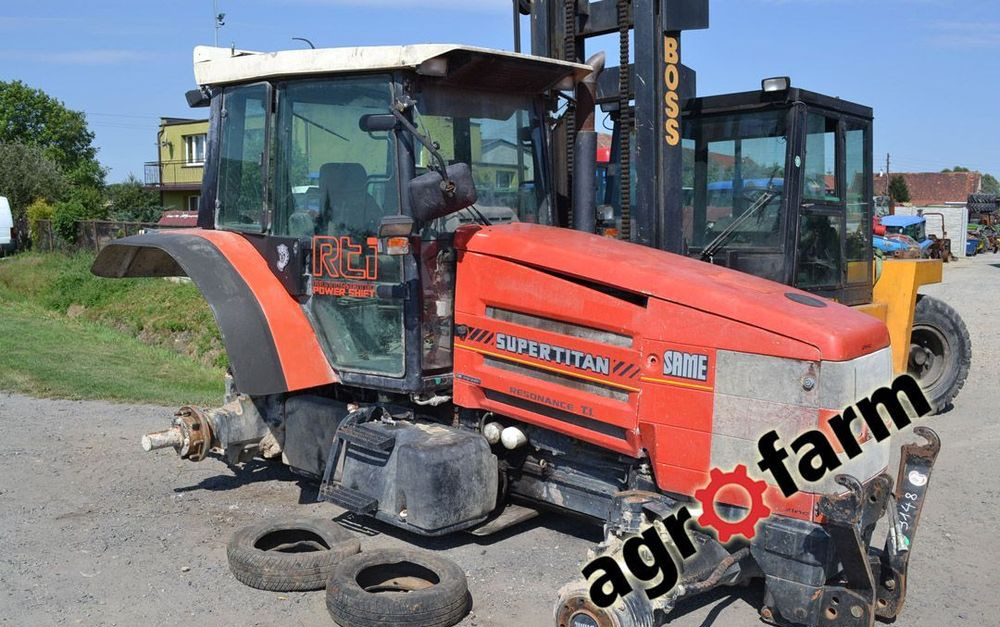 SAME Titan 145 190 skrzynia silnik most napęd kabina podnośnik zwolnica głowica wał piasta zwrotnica - Rezervni dijelovi za Poljoprivredni strojevi: slika SAME Titan 145 190 skrzynia silnik most napęd kabina podnośnik zwolnica głowica wał piasta zwrotnica - Rezervni dijelovi za Poljoprivredni strojevi SAME Titan 145 190 skrzynia silnik most napęd kabina podnośnik zwolnica głowica wał piasta zwrotnica - Rezervni dijelovi za Poljoprivredni strojevi: slika SAME Titan 145 190 skrzynia silnik most napęd kabina podnośnik zwolnica głowica wał piasta zwrotnica - Rezervni dijelovi za Poljoprivredni strojevi