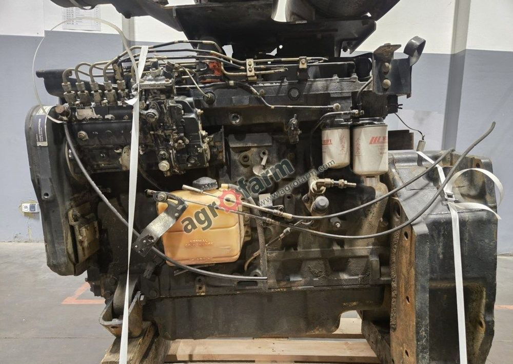 Silnik Case 7120, 7130 Cummins 6T-830 - Motor za Kamion: slika Silnik Case 7120, 7130 Cummins 6T-830 - Motor za Kamion Silnik Case 7120, 7130 Cummins 6T-830 - Motor za Kamion: slika Silnik Case 7120, 7130 Cummins 6T-830 - Motor za Kamion