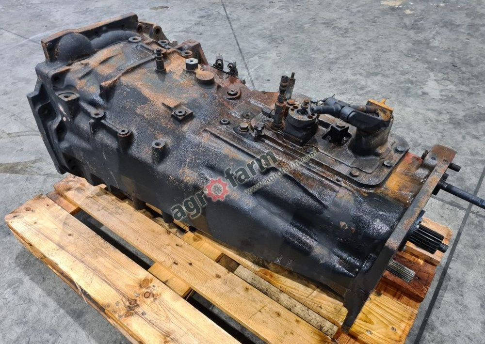 Skrzynia biegów Massey Ferguson 6170 461B9 - Mjenjač: slika Skrzynia biegów Massey Ferguson 6170 461B9 - Mjenjač Skrzynia biegów Massey Ferguson 6170 461B9 - Mjenjač: slika Skrzynia biegów Massey Ferguson 6170 461B9 - Mjenjač