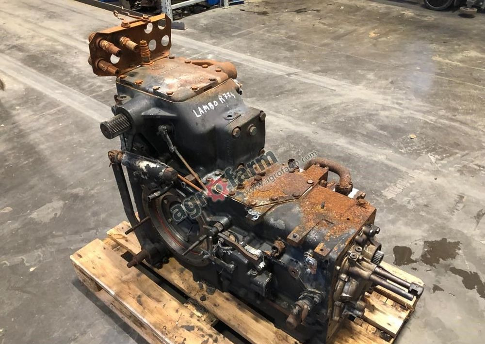 Tylny most Lamborghini 774-80 44531100 - Mjenjač: slika Tylny most Lamborghini 774-80 44531100 - Mjenjač Tylny most Lamborghini 774-80 44531100 - Mjenjač: slika Tylny most Lamborghini 774-80 44531100 - Mjenjač