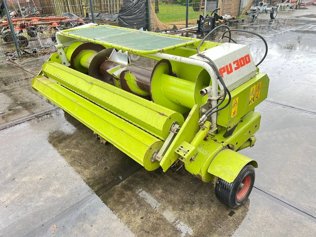Claas PU 300 Gras pickup - Priključak za silažni kombajn: slika Claas PU 300 Gras pickup - Priključak za silažni kombajn Claas PU 300 Gras pickup - Priključak za silažni kombajn: slika Claas PU 300 Gras pickup - Priključak za silažni kombajn