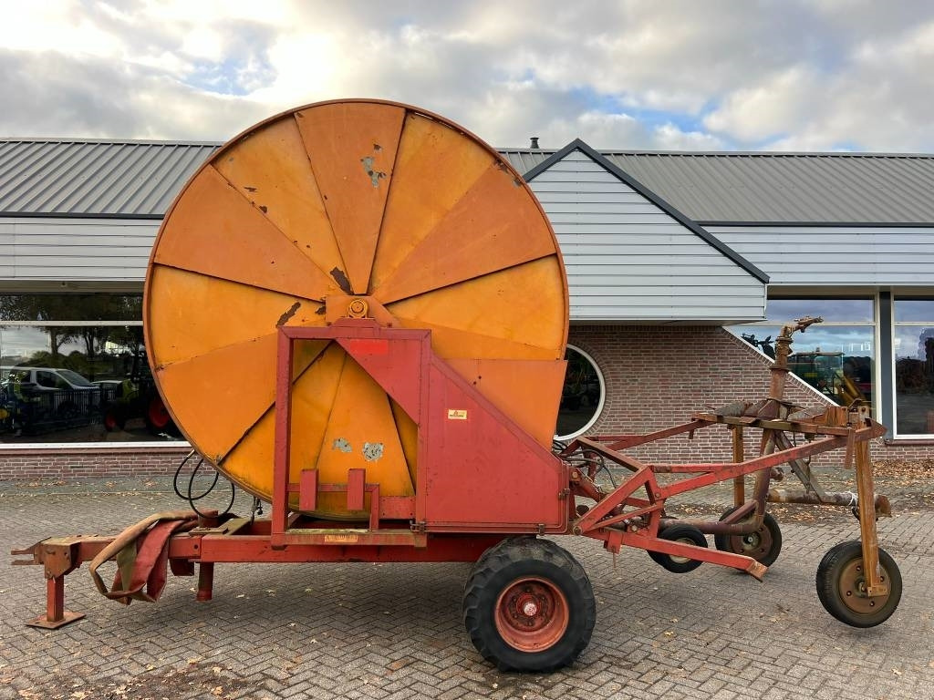 Emergo Haspel 100-300 - Sustav navodnjavanja: slika Emergo Haspel 100-300 - Sustav navodnjavanja Emergo Haspel 100-300 - Sustav navodnjavanja: slika Emergo Haspel 100-300 - Sustav navodnjavanja