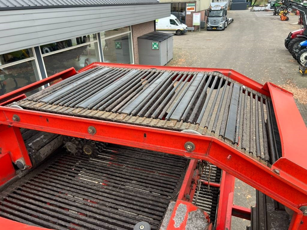 Kombajn za krumpir Grimme DR 1500 bunker rooier: slika Kombajn za krumpir Grimme DR 1500 bunker rooier Kombajn za krumpir Grimme DR 1500 bunker rooier: slika Kombajn za krumpir Grimme DR 1500 bunker rooier