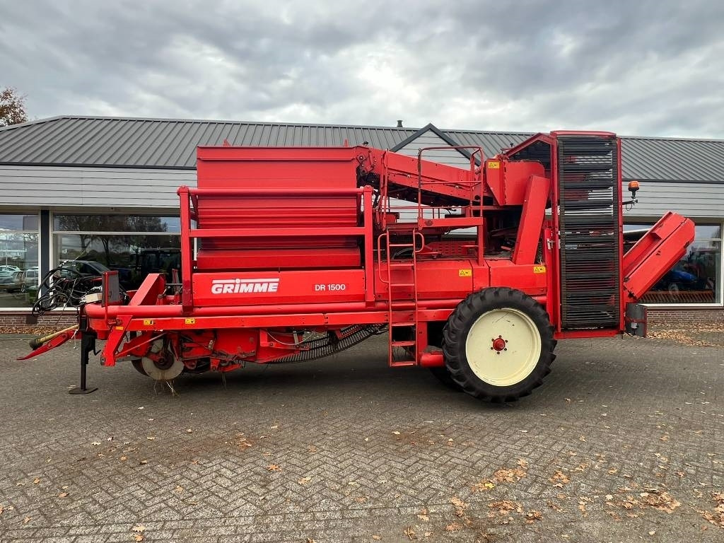 Grimme DR 1500 bunker rooier - Kombajn za krumpir: slika Grimme DR 1500 bunker rooier - Kombajn za krumpir Grimme DR 1500 bunker rooier - Kombajn za krumpir: slika Grimme DR 1500 bunker rooier - Kombajn za krumpir