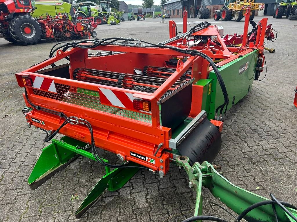 Holaras UR170-DB uienrooier - Kombajn: slika Holaras UR170-DB uienrooier - Kombajn Holaras UR170-DB uienrooier - Kombajn: slika Holaras UR170-DB uienrooier - Kombajn