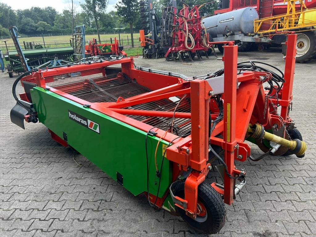 Holaras UR170-DB uienrooier - Kombajn: slika Holaras UR170-DB uienrooier - Kombajn Holaras UR170-DB uienrooier - Kombajn: slika Holaras UR170-DB uienrooier - Kombajn