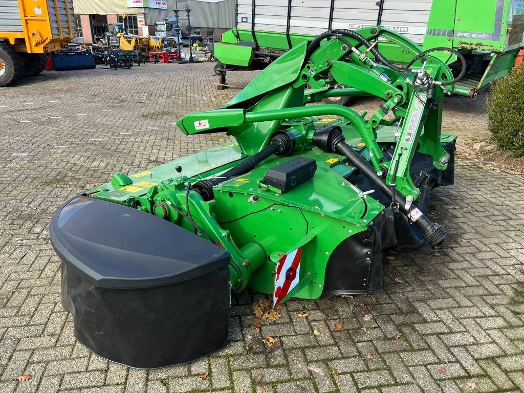 John Deere F990R + F350R vlinder maaier - Kosilica: slika John Deere F990R + F350R vlinder maaier - Kosilica John Deere F990R + F350R vlinder maaier - Kosilica: slika John Deere F990R + F350R vlinder maaier - Kosilica