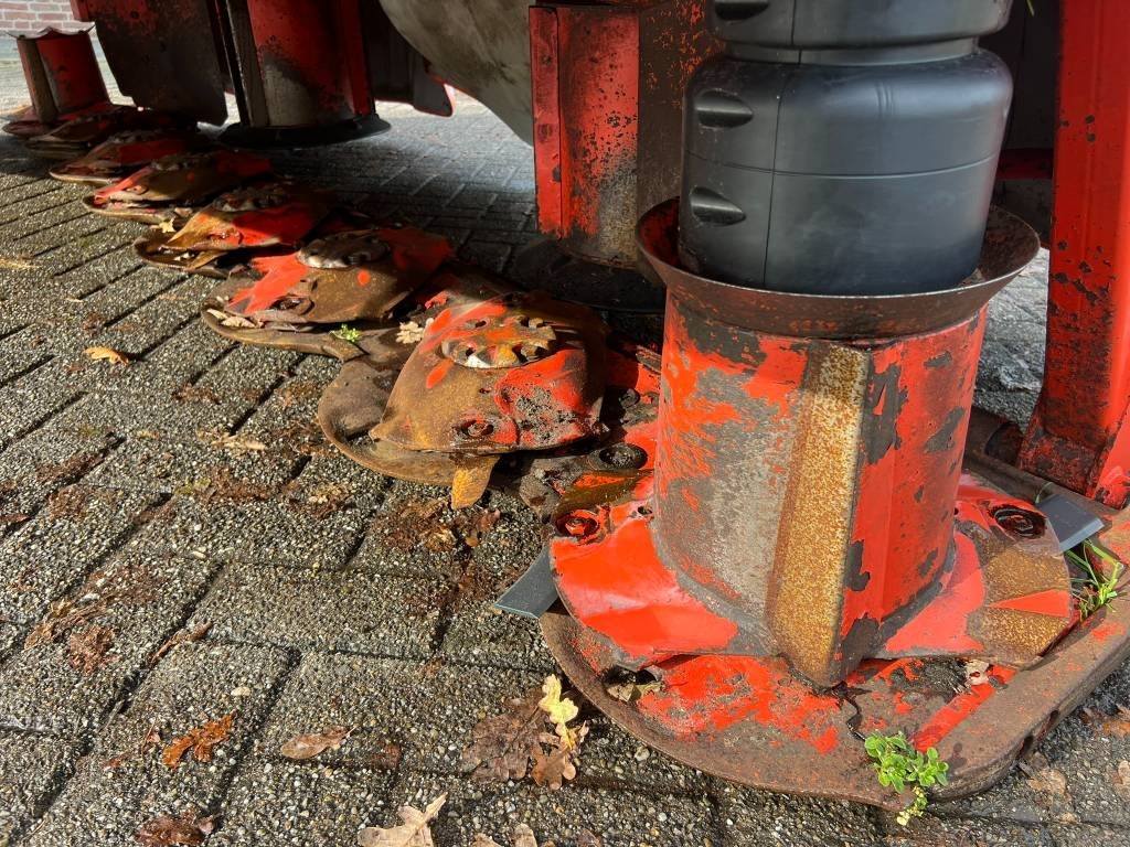 Kuhn GMD 3525F-FF - Kosilica: slika Kuhn GMD 3525F-FF - Kosilica Kuhn GMD 3525F-FF - Kosilica: slika Kuhn GMD 3525F-FF - Kosilica