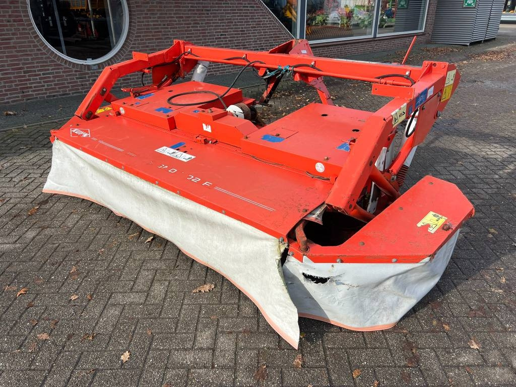 Kuhn GMD 702 F maaier - Kosilica: slika Kuhn GMD 702 F maaier - Kosilica Kuhn GMD 702 F maaier - Kosilica: slika Kuhn GMD 702 F maaier - Kosilica
