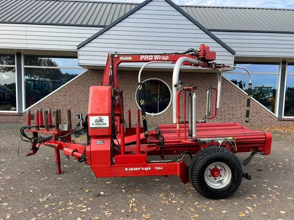 Kverneland Taarup 7664 - Omotač bala: slika Kverneland Taarup 7664 - Omotač bala Kverneland Taarup 7664 - Omotač bala: slika Kverneland Taarup 7664 - Omotač bala