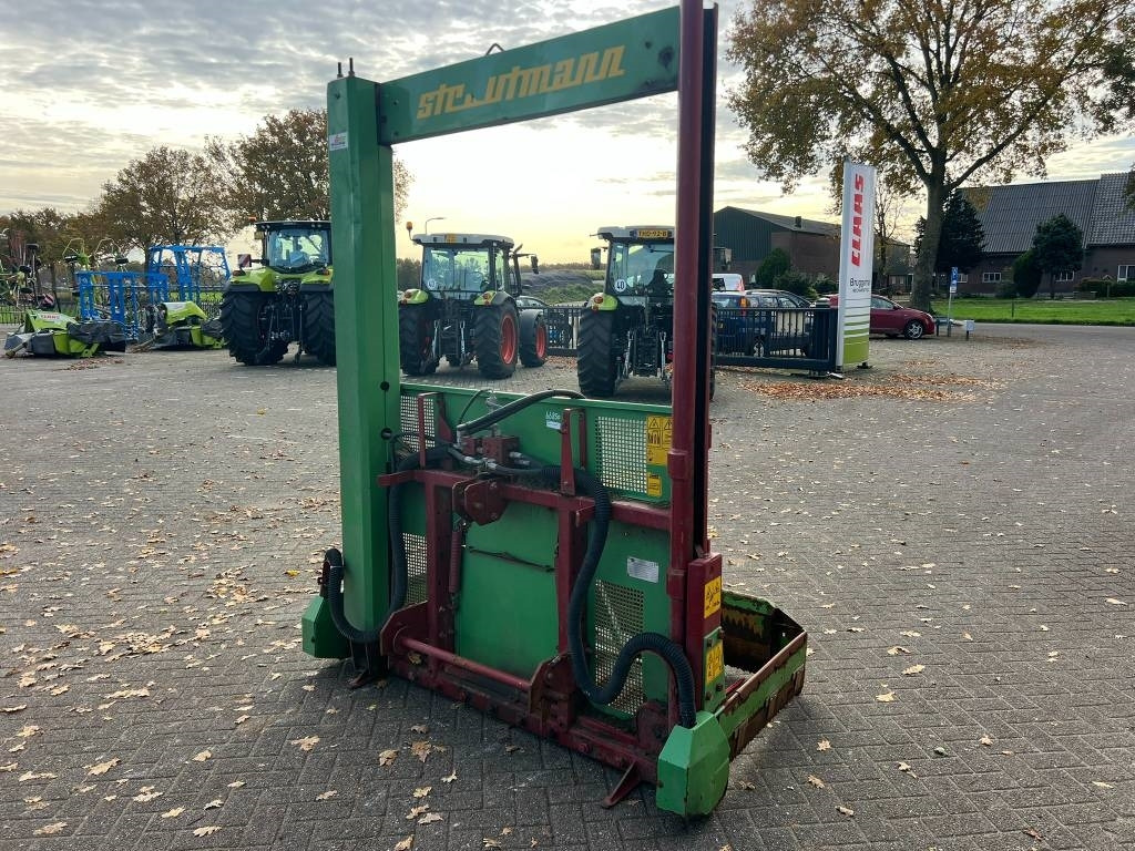 Strautmann Hydrofox HX 3 - Oprema za stoku: slika Strautmann Hydrofox HX 3 - Oprema za stoku Strautmann Hydrofox HX 3 - Oprema za stoku: slika Strautmann Hydrofox HX 3 - Oprema za stoku