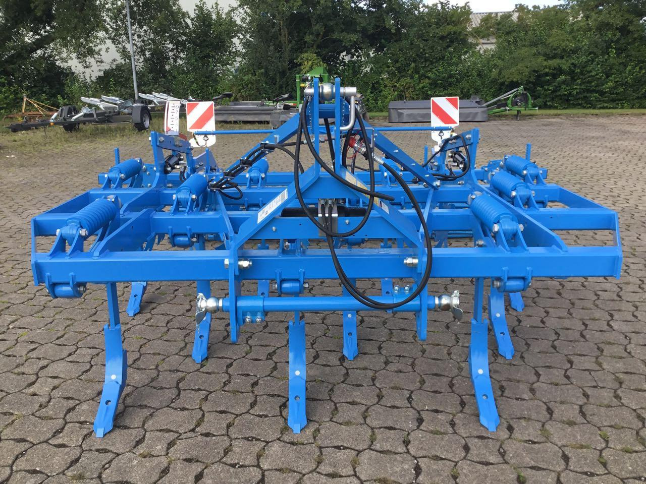 Lemken Karat 10/300 U Demomaschine 2024! 0%-Finanzierung möglich - Kultivator: slika Lemken Karat 10/300 U Demomaschine 2024! 0%-Finanzierung möglich - Kultivator Lemken Karat 10/300 U Demomaschine 2024! 0%-Finanzierung möglich - Kultivator: slika Lemken Karat 10/300 U Demomaschine 2024! 0%-Finanzierung möglich - Kultivator