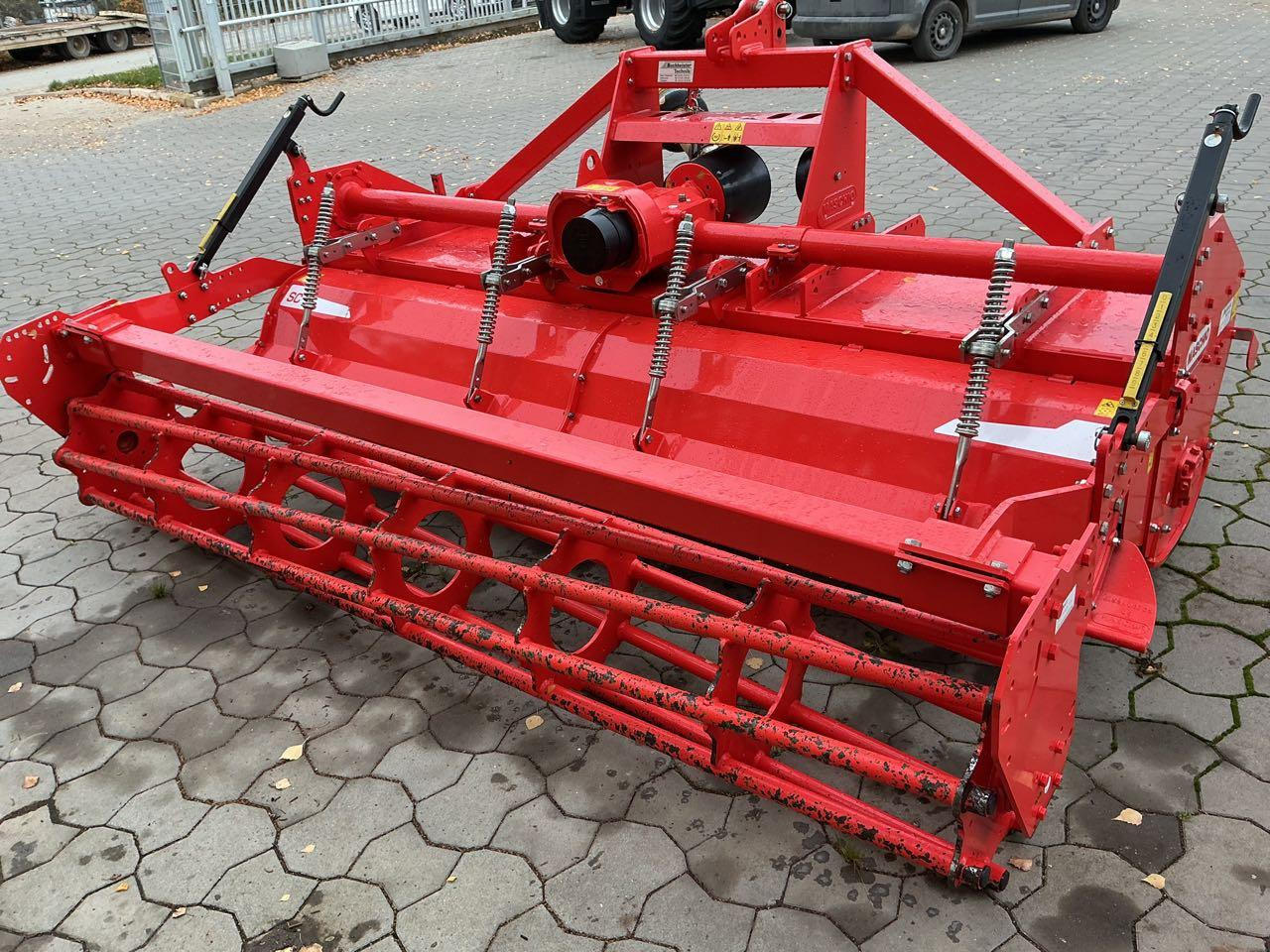 Maschio SC 280 - Vrtna freza: slika Maschio SC 280 - Vrtna freza Maschio SC 280 - Vrtna freza: slika Maschio SC 280 - Vrtna freza
