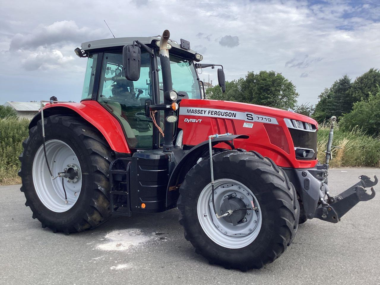 Massey Ferguson 7719 Exclusive Dyna VT - Traktor: slika Massey Ferguson 7719 Exclusive Dyna VT - Traktor Massey Ferguson 7719 Exclusive Dyna VT - Traktor: slika Massey Ferguson 7719 Exclusive Dyna VT - Traktor