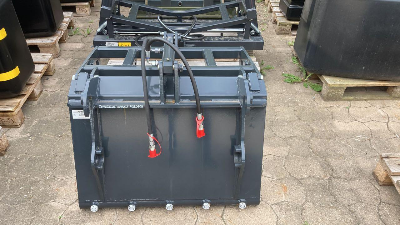 Schäffer Krokodilgebiss - Oprema za silose: slika Schäffer Krokodilgebiss - Oprema za silose Schäffer Krokodilgebiss - Oprema za silose: slika Schäffer Krokodilgebiss - Oprema za silose