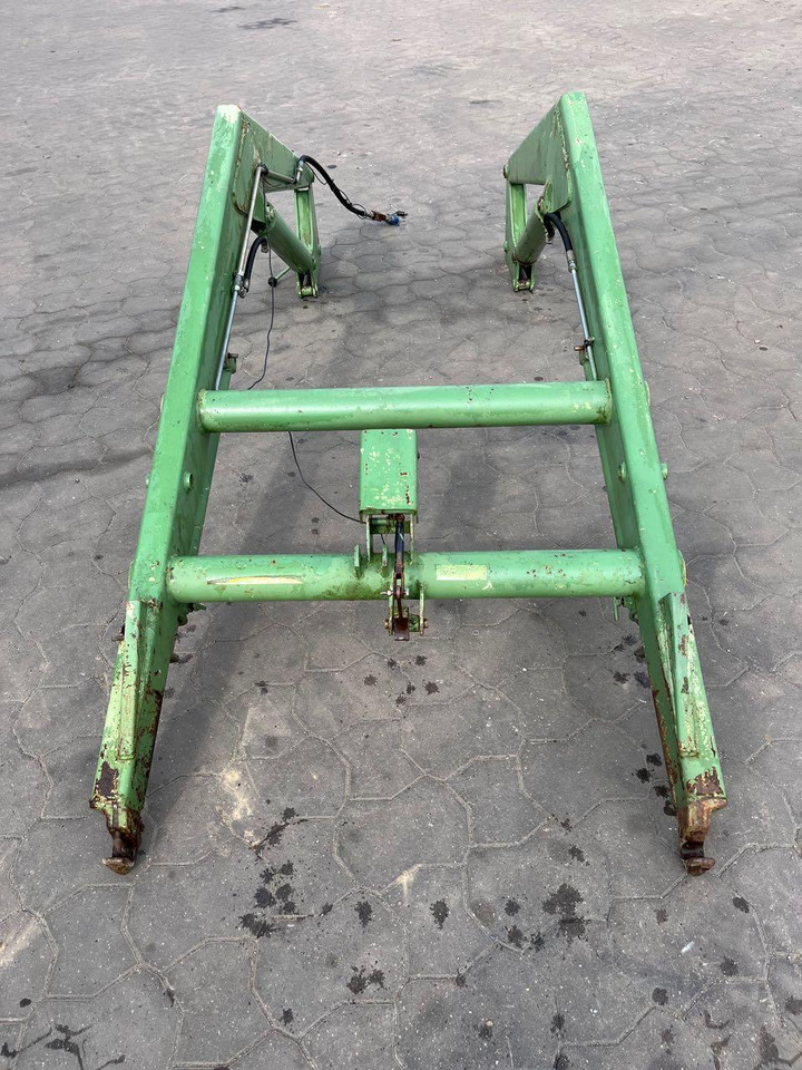 Stoll Super 1.3 - Prednji utovarivač za traktor: slika Stoll Super 1.3 - Prednji utovarivač za traktor Stoll Super 1.3 - Prednji utovarivač za traktor: slika Stoll Super 1.3 - Prednji utovarivač za traktor