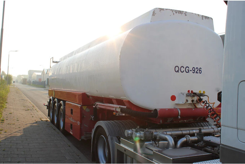 Atcomex + 3 AXEL + 32.000 ltr Fuel transport - Poluprikolica cisterna: slika Atcomex + 3 AXEL + 32.000 ltr Fuel transport - Poluprikolica cisterna Atcomex + 3 AXEL + 32.000 ltr Fuel transport - Poluprikolica cisterna: slika Atcomex + 3 AXEL + 32.000 ltr Fuel transport - Poluprikolica cisterna