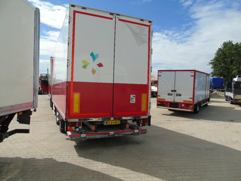 Burg frigo block + lift - Prikolica hladnjača: slika Burg frigo block + lift - Prikolica hladnjača Burg frigo block + lift - Prikolica hladnjača: slika Burg frigo block + lift - Prikolica hladnjača