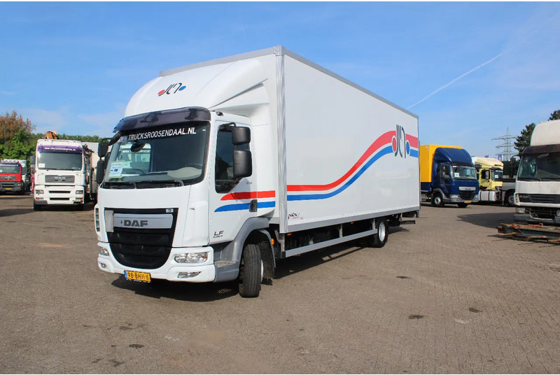 DAF LF 210 + EURO 6 + 12T + LIFT - Kamion sandučar: slika DAF LF 210 + EURO 6 + 12T + LIFT - Kamion sandučar DAF LF 210 + EURO 6 + 12T + LIFT - Kamion sandučar: slika DAF LF 210 + EURO 6 + 12T + LIFT - Kamion sandučar