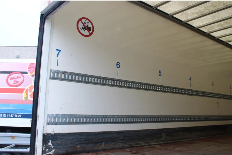 Kamion sandučar DAF LF 210 + EURO 6 + 12t: slika Kamion sandučar DAF LF 210 + EURO 6 + 12t