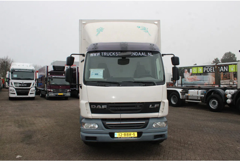 DAF LF 55.250 + euro 5 + lift + 16t - Kamion sandučar: slika DAF LF 55.250 + euro 5 + lift + 16t - Kamion sandučar DAF LF 55.250 + euro 5 + lift + 16t - Kamion sandučar: slika DAF LF 55.250 + euro 5 + lift + 16t - Kamion sandučar