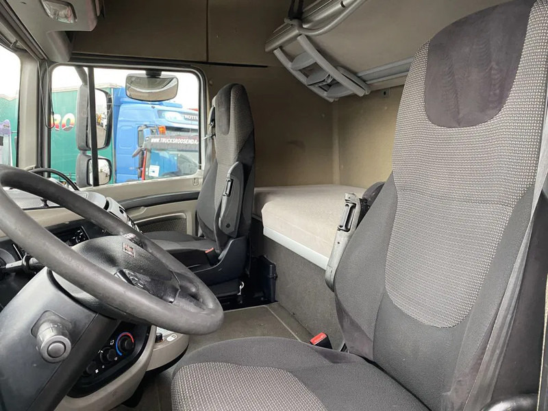 DAF XF 105.460 + Euro 5 + ADR + Discounted from 17.950,- - Kamion-šasija: slika DAF XF 105.460 + Euro 5 + ADR + Discounted from 17.950,- - Kamion-šasija DAF XF 105.460 + Euro 5 + ADR + Discounted from 17.950,- - Kamion-šasija: slika DAF XF 105.460 + Euro 5 + ADR + Discounted from 17.950,- - Kamion-šasija
