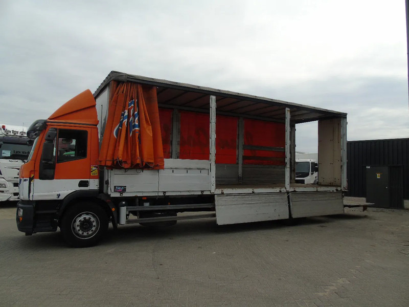 Iveco Eurocargo 190EL28 + LIFT + EURO 5 - Kamion s ceradom: slika Iveco Eurocargo 190EL28 + LIFT + EURO 5 - Kamion s ceradom Iveco Eurocargo 190EL28 + LIFT + EURO 5 - Kamion s ceradom: slika Iveco Eurocargo 190EL28 + LIFT + EURO 5 - Kamion s ceradom