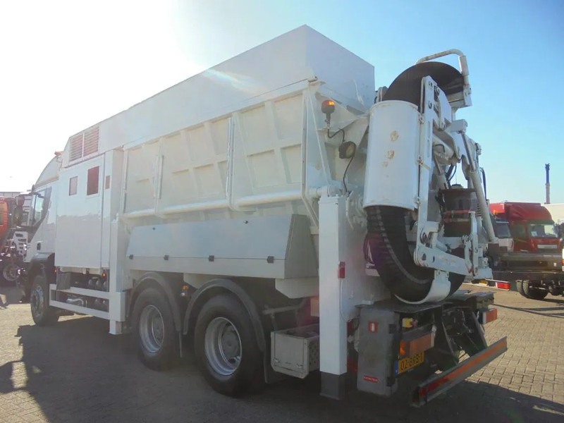 Vakum kamion Iveco Trakker 450 + Euro 5 + Zandzuiger + Manual + 6x4 + Remote: slika Vakum kamion Iveco Trakker 450 + Euro 5 + Zandzuiger + Manual + 6x4 + Remote