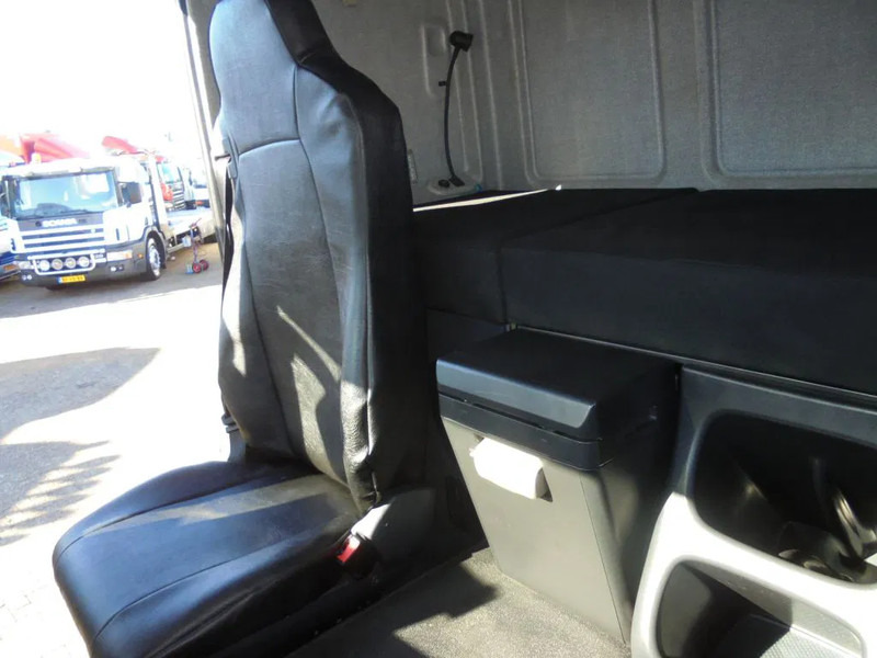 Vakum kamion Iveco Trakker 450 + Euro 5 + Zandzuiger + Manual + 6x4 + Remote: slika Vakum kamion Iveco Trakker 450 + Euro 5 + Zandzuiger + Manual + 6x4 + Remote