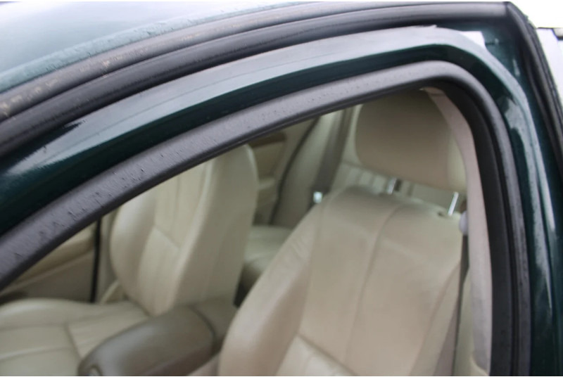 Limuzina Jaguar S-TYPE 3.0 V6 EXECUTIVE +EURO 3: slika Limuzina Jaguar S-TYPE 3.0 V6 EXECUTIVE +EURO 3