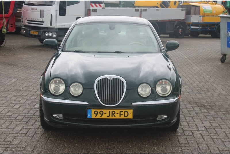 Jaguar S-TYPE 3.0 V6 EXECUTIVE +EURO 3 - Limuzina: slika Jaguar S-TYPE 3.0 V6 EXECUTIVE +EURO 3 - Limuzina Jaguar S-TYPE 3.0 V6 EXECUTIVE +EURO 3 - Limuzina: slika Jaguar S-TYPE 3.0 V6 EXECUTIVE +EURO 3 - Limuzina