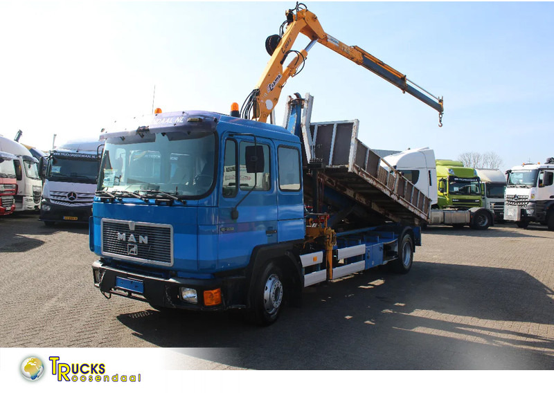 MAN 15 .232 + CRANE COPMA + HOOKSYSTEM + CONTAINER + MANUAL + 7P - Kamion s kukastom dizalicom, Kamion s kranom: slika MAN 15 .232 + CRANE COPMA + HOOKSYSTEM + CONTAINER + MANUAL + 7P - Kamion s kukastom dizalicom, Kamion s kranom MAN 15 .232 + CRANE COPMA + HOOKSYSTEM + CONTAINER + MANUAL + 7P - Kamion s kukastom dizalicom, Kamion s kranom: slika MAN 15 .232 + CRANE COPMA + HOOKSYSTEM + CONTAINER + MANUAL + 7P - Kamion s kukastom dizalicom, Kamion s kranom