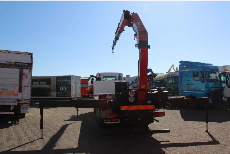 MAN TGS 26.440 + HMF 22T/M + remote + 6x2 steering + EURO 5 - Kamion s kranom: slika MAN TGS 26.440 + HMF 22T/M + remote + 6x2 steering + EURO 5 - Kamion s kranom MAN TGS 26.440 + HMF 22T/M + remote + 6x2 steering + EURO 5 - Kamion s kranom: slika MAN TGS 26.440 + HMF 22T/M + remote + 6x2 steering + EURO 5 - Kamion s kranom