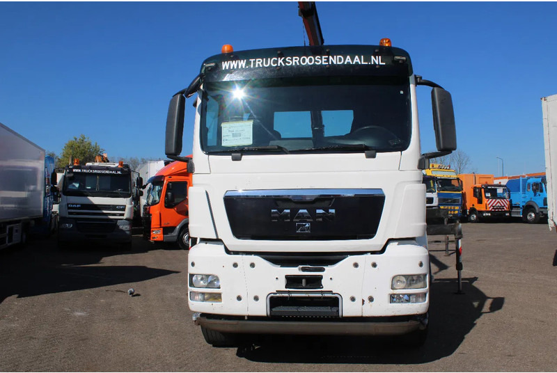 MAN TGS 26.440 + HMF 22T/M + remote + 6x2 steering + EURO 5 - Kamion s kranom: slika MAN TGS 26.440 + HMF 22T/M + remote + 6x2 steering + EURO 5 - Kamion s kranom MAN TGS 26.440 + HMF 22T/M + remote + 6x2 steering + EURO 5 - Kamion s kranom: slika MAN TGS 26.440 + HMF 22T/M + remote + 6x2 steering + EURO 5 - Kamion s kranom