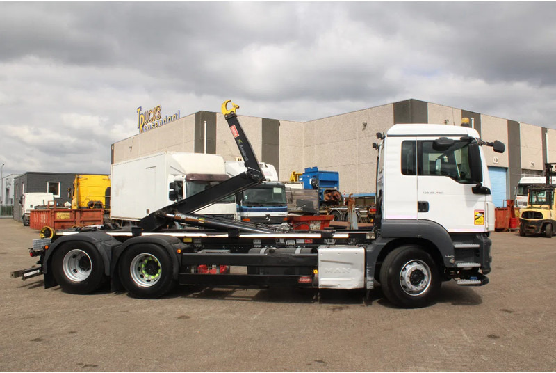 MAN TGS 28.460 + 6X2 + PERFECT CONDITION!! 3 X IN STOCK - Kamion s kukastom dizalicom: slika MAN TGS 28.460 + 6X2 + PERFECT CONDITION!! 3 X IN STOCK - Kamion s kukastom dizalicom MAN TGS 28.460 + 6X2 + PERFECT CONDITION!! 3 X IN STOCK - Kamion s kukastom dizalicom: slika MAN TGS 28.460 + 6X2 + PERFECT CONDITION!! 3 X IN STOCK - Kamion s kukastom dizalicom