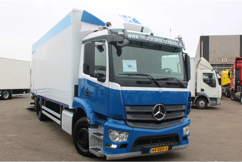 Mercedes-Benz Antos 360 + euro 6 + lift - Kamion sandučar: slika Mercedes-Benz Antos 360 + euro 6 + lift - Kamion sandučar Mercedes-Benz Antos 360 + euro 6 + lift - Kamion sandučar: slika Mercedes-Benz Antos 360 + euro 6 + lift - Kamion sandučar