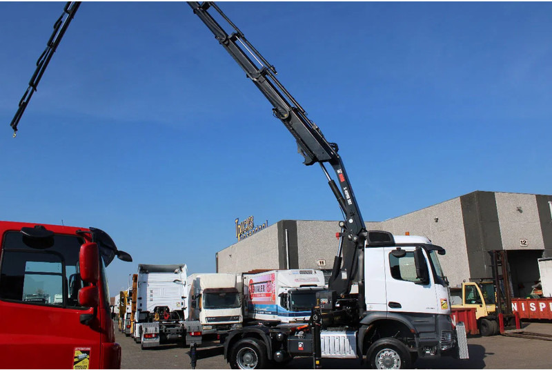Mercedes-Benz Arocs 2051 + 4X4 + HIAB 302 E6 / JIB 70 X 4 + 10 EXTENTSIONS / NEW!! - Kamion s kranom: slika Mercedes-Benz Arocs 2051 + 4X4 + HIAB 302 E6 / JIB 70 X 4 + 10 EXTENTSIONS / NEW!! - Kamion s kranom Mercedes-Benz Arocs 2051 + 4X4 + HIAB 302 E6 / JIB 70 X 4 + 10 EXTENTSIONS / NEW!! - Kamion s kranom: slika Mercedes-Benz Arocs 2051 + 4X4 + HIAB 302 E6 / JIB 70 X 4 + 10 EXTENTSIONS / NEW!! - Kamion s kranom