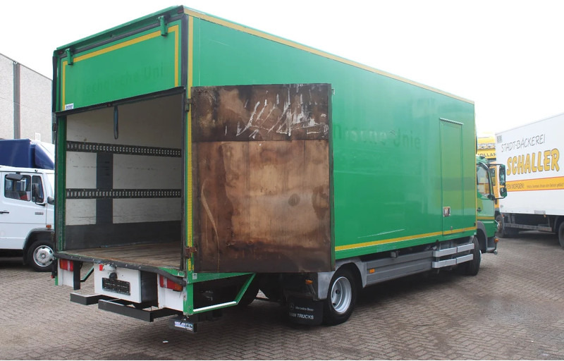 Mercedes-Benz Atego 1018 + EURO 5 - Kamion sandučar: slika Mercedes-Benz Atego 1018 + EURO 5 - Kamion sandučar Mercedes-Benz Atego 1018 + EURO 5 - Kamion sandučar: slika Mercedes-Benz Atego 1018 + EURO 5 - Kamion sandučar