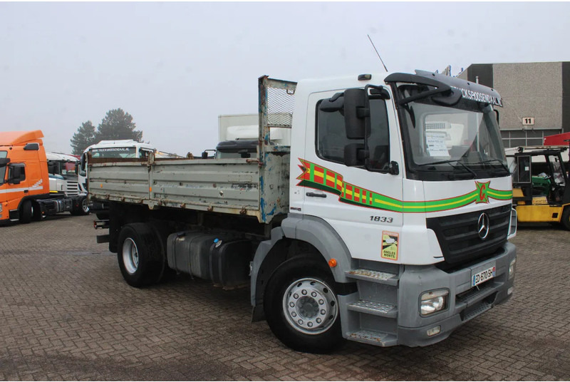 Mercedes-Benz Axor 1833 + tipper + manual - Kiper: slika Mercedes-Benz Axor 1833 + tipper + manual - Kiper Mercedes-Benz Axor 1833 + tipper + manual - Kiper: slika Mercedes-Benz Axor 1833 + tipper + manual - Kiper